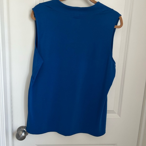 Chico's Pullover Sleeveless Blouse - Picture 4 of 6